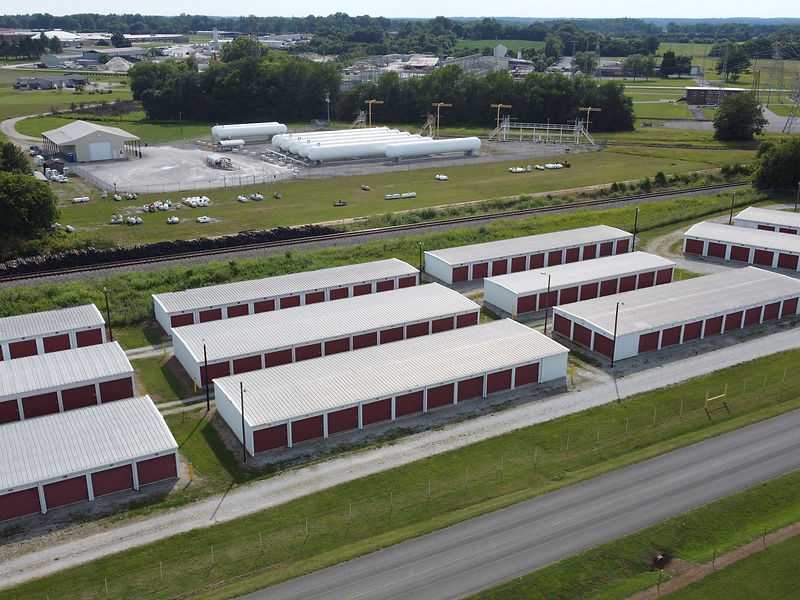 Self storage Winchester Decherd